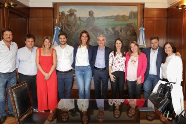 Meoni recibió a los concejales del Frente de Todos en el Ministerio de Transporte