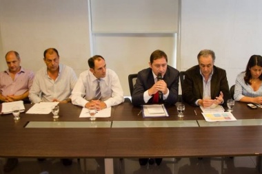 Serenal suelta un bono de fin de año de 2000 pesos a municipales