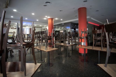 Chacabuco: 31 casos activos de covid y apertura de gastronomía