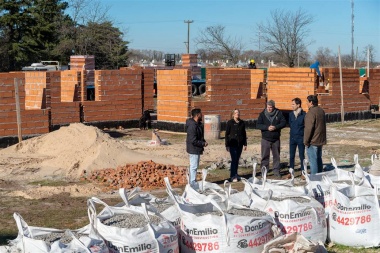 25 viviendas en construcción del complejo habitacional de 50 unidades familiares