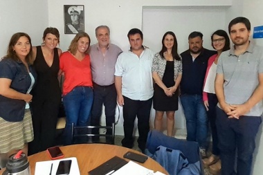 Concejales del Frente de Todos recibieron al Subsecretario de Tierra y Viviendas de la Provincia