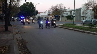 Presencia policial en distintos puntos de Junín para controlar el cumplimiento de restricciones