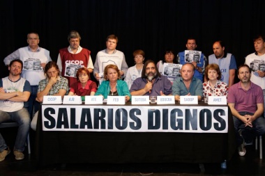 Gremios esperan a Kicillof con un reclamo prioritario: la recomposición salarial