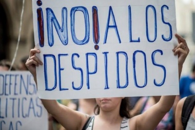 Otro golpe de la crisis: Nuevos despidos en Junín y Chivilcoy