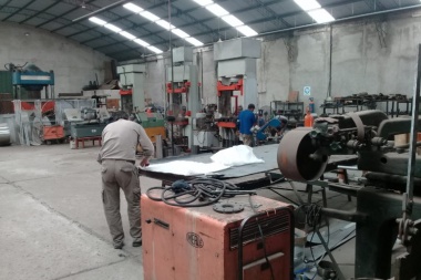 UOM 9 de Julio advirtió que comenzaron despidos en empresas