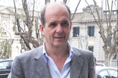 Alcalde K volvió a criticar a Macri: "nos está llevando al peor de los abismos"