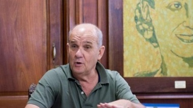 "198 días de un gobierno desastroso", puntuó Zurro a Milei