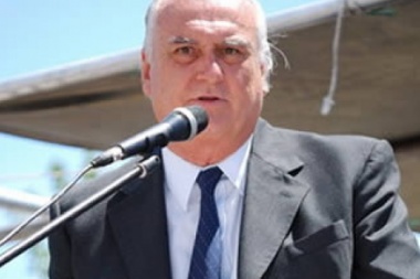 Concejales del FPV denunciaron a Tkacik y a un ex funcionario municipal