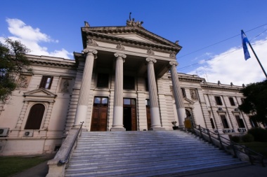 Se presentó en La Legislatura la Ley de Juventud para la Provincia