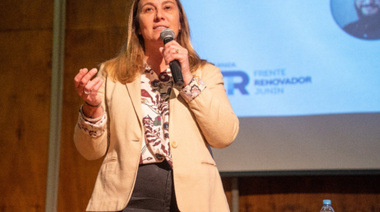 “Hay que ponerle un freno al ingreso de la motosierra en la provincia”