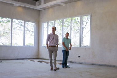 El día después del paro nacional, Petrecca reapareció recorriendo obra pública