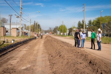 Obras de cordón cuneta en el Parque Industrial
