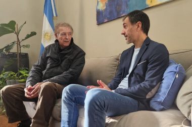 Horas antes del cierre, Petrecca se reunió con el ex intendente Abel Miguel