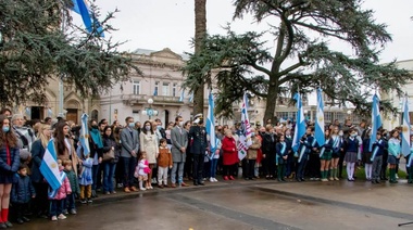 Junín conmemoró un nuevo aniversario de la Revolución de Mayo