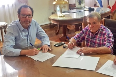 Torchio acordó un bono de fin de año y pactó el acuerdo salarial para el 2019