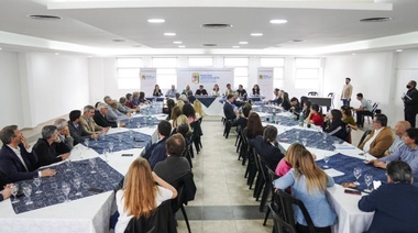 Máximo Kirchner encabezó un encuentro con consejeros del PJ