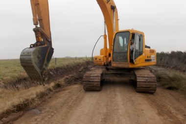 Piden por Ley que un porcentaje del fondo vial sea para mejorar los caminos rurales