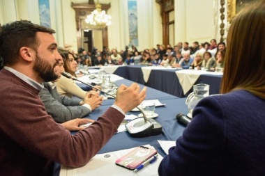 La oposición buscará una sesión especial para tratar la emergencia alimentaria