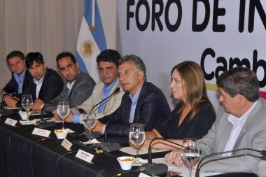 Con fuerte presencia de la cuarta, Macri recibió a intendentes de Cambiemos