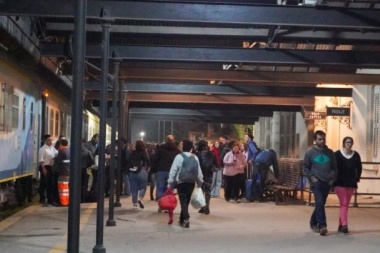 Protesta en Pehuajó por posible cancelación del tren a Capital