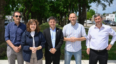 Banca intendentista de la cuarta en el paso de Kicillof por la región