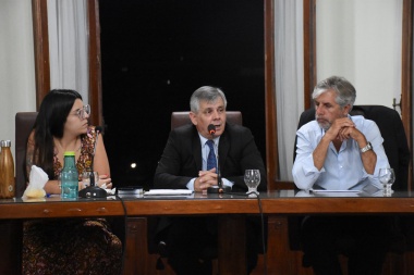 Britos abrió sesiones: "a pesar de las trabas, solo logran que tengamos más fuerzas"