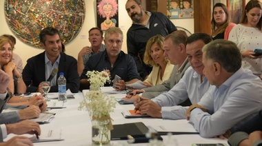 Pese al rechazo del PJ, legisladores avanzaron sobre el desdoblamiento de elecciones