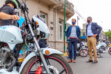 Entregaron cinco motos 0 km a la Policía Local de Junín