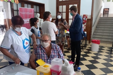 Región Sanitaria III supervisó el operativo de vacunación en Leandro N. Alem y General Arenales