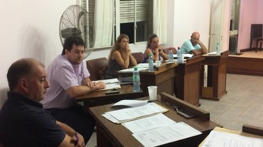 UC pidió la emergencia comercial en el Concejo, pero no expuso el alcance de la medida
