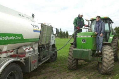 Transporte asegura que “la falta de gasoil se va a resolver en 15 o 20 días”