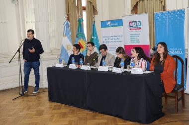 Con presencia de Provincia, encuentro sobre desarrollo productivo y comercial en Bragado