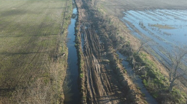 Caminos rurales intransitables complican a fábrica láctea de 9 de Julio