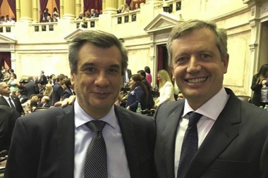 Buil, desde Rivadavia, resaltó la figura de Monzó y lo puso como presidenciable