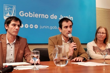 Petrecca presentó su "plan local" para paliar la crisis: nuevas medidas y continuidad de otras