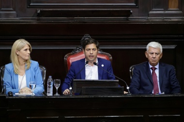 Muestras de apoyo y cuestionamientos desde la cuarta para Kicillof