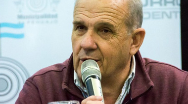 Zurro cargó contra Milei y Caputo por el retroceso en la quita de retenciones