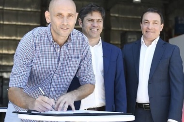 Junto a Kicillof, Lago firmó convenio para ampliar oferta educativa superior en Alberti