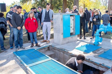 Tras 40 años el Parque Industrial cuenta con los servicios de cloacas y agua potable