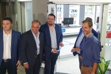 SEC Junín inauguró su quinta Farmacia Sindical
