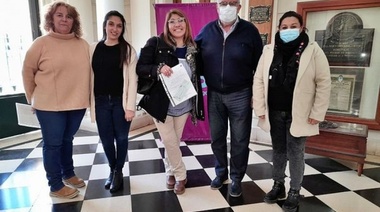 Establecimientos educativos bragadenses recibieron aportes del Fondo Educativo por casi 670 mil pesos