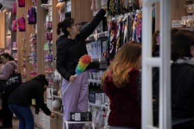 Pymes del comercio y la industria piden créditos para pagar el aguinaldo