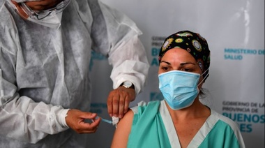Entre enero y febrero trepó al 70% la voluntad de vacunarse contra el coronavirus