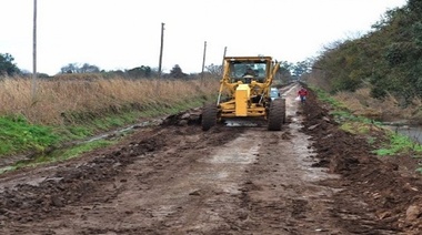 Quieren cobrar una tasa adicional al sector lechero por el uso de caminos rurales