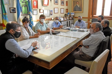 Reunión con productores por la conservación de la red vial del campo