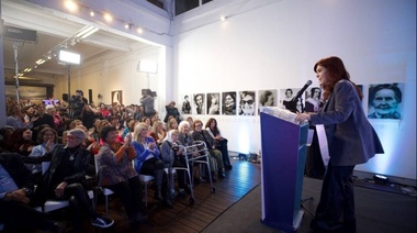 Cristina Fernández comparó al gobierno con la dictadura
