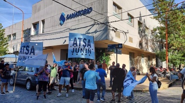 ATSA paró y se movilizó en el inicio de un plan de lucha por reclamos salariales