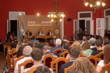 Instituciones, delegados y legisladores respaldaron el mensaje de Petrecca