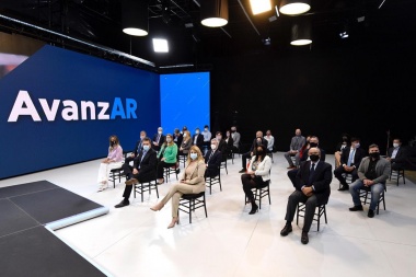 Meoni y Tamarit participaron del lanzamiento de la Escuela de Gobierno de Sergio Massa