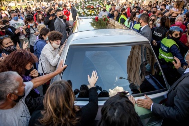 Último adiós a Mario Meoni: el cortejo fúnebre recorrió puntos de la ciudad de Junín